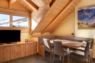 Rasia Residence Relax Night - 8