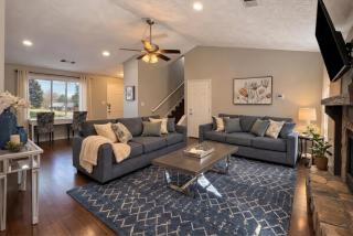 Game Room! King Bed! Near ATL! Fenced Yard w Deck BBQ - 3