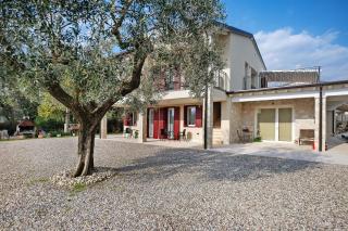 Bardolivo Apartments - Adults Only - 9