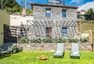 Ocean View Apartments - 8