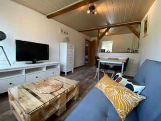 Schöne Dachgeschosswohnung - 9