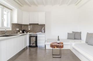 Ow Andros Suite 1,Private Whirlpool - 2