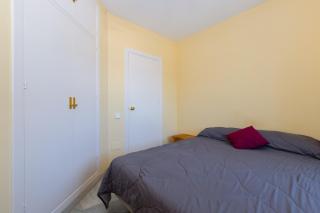 Lovely 2 bed apt overlooking golf - 4