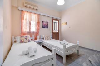 Tasoula Apartment with sea view 2 - 4