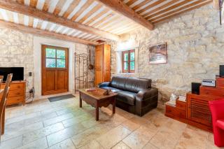 Jolie maison au charme provençal - 6