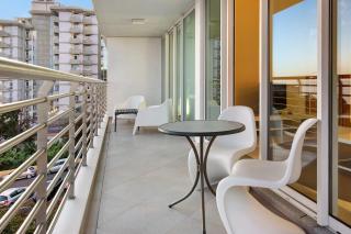 Dfm Happy Days A - Funchal - 2