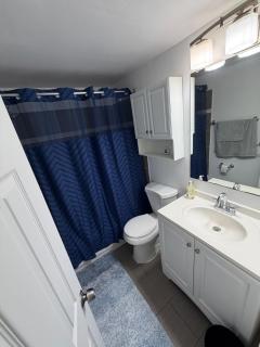 The Hideway Modern Stay, Glenolden, PA - 2