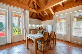 Weingut Lieselehof Apt Rosengarten - 5