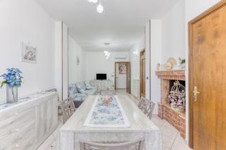 Casa Mirea in Salento - 9