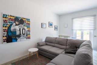 Rocca Lake House - 1