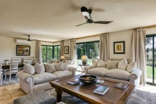 Luxury Golf Villa Torremirona - 9