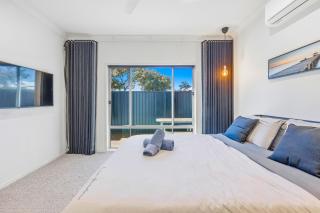 Luxe Casa North Lakes - Luxury 4BR Residence - 4