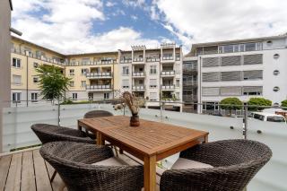 Km Style Apartments 5 - 9