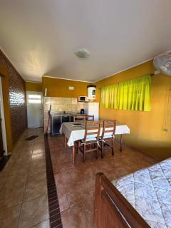 Departamento familiar con pileta y cochera en Miramar - 2