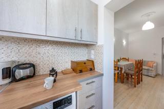 Lotus Apartment 3 - 4