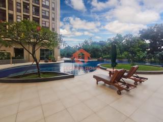 Cozy 2BR Bintaro Park View Pool - 7