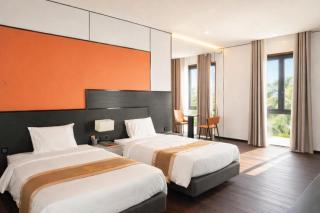 H- Dragon Hotel - 8