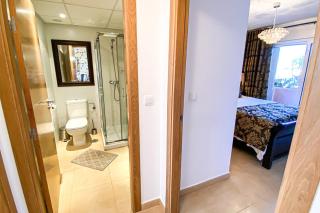 Luxury South Facing Groundfloor Apt - 3
