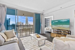 Chevron Renaissance Private Apartments - Q Stay - 4