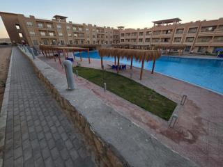 Bay view sahl hashish - 3