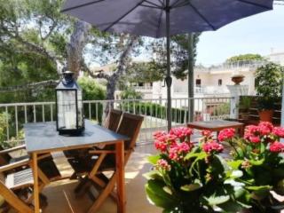 Apartment Touristenwohnung Pins mit Terrasse by Interhome - 7