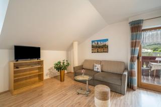 Erlengut Apt Burgstall - 2