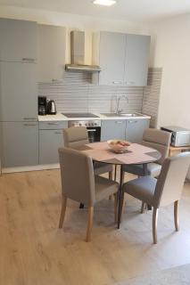 Apartment Wohnung mit Schwimmbad by Interhome - 5