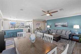 Gulf Gumbo Club 90 Steps to Sand Sleeps 10 - 6