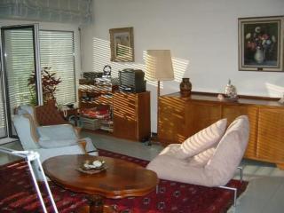 Apartment Freie Sicht auf See und Berge by Interhome - 6