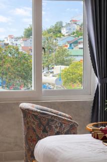 Gia Bảo Nguyễn Hotel - 2
