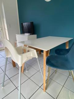 Haus Achtern Diek - Ferienwohnungen - 8