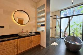 Deyandra 3 BR Private Pool Villa With Sea View - 5