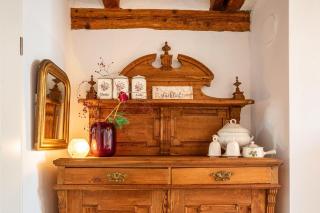 Kleiner Hof Rosenrot - 1
