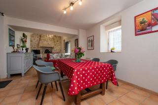 Chez nous - 5