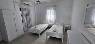 Hotel Pleasure Blackbeach Santorini - Perissa - 2