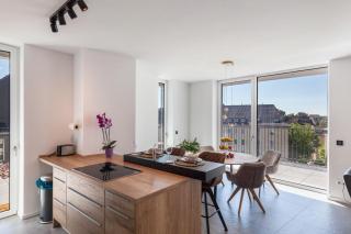 Modern, Cityview, Penthouse Yiwoo - 2