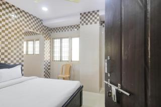 Hotel O Aroma Classic Near Nampally Railway station - 9