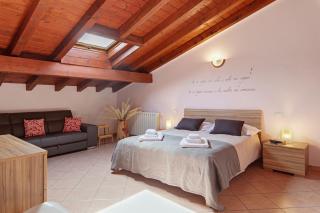 Relaxing Oasis In The Attic - 8