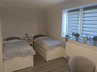 Schönes Zimmer mit Bad - 8