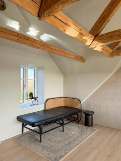 Historic Charm Meets Modern Luxury And Unique View - 2