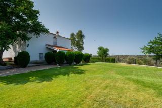 Cortijo señora de las Angustias 1 - 2