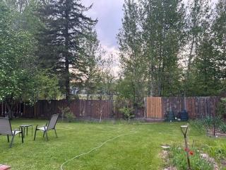 Quiet & Cozy Retreat Near Downtown Prince George - 6