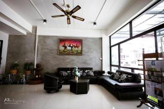 Pornsiri Hotel Sisaket - 1