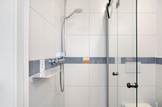 Refugium aus Vollholz - 2