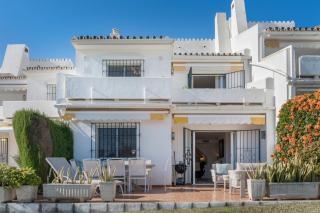 Beautiful 4b Townhouse - 7