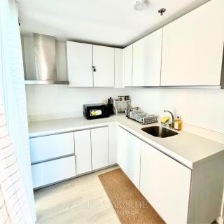 Suite - One Bedroom with Huge Balcony, PS4, Instax & Mt Arayat View - San Fernando - 4