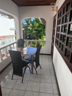 Diamond Plaza Beachfront Apartments - 6