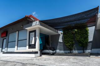 Blue Marlin Villas Legian - 8