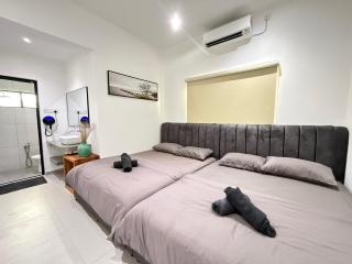 Mujito4 16PAX 4BR 1 Min To ECM KCM, BBQ PIT, PS4, Netflix - 1