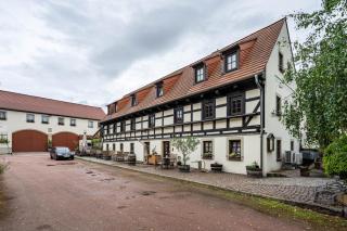 Weingut Schuh - 1